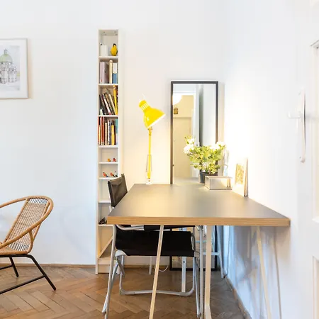 Concierge Old Town Square Apartment